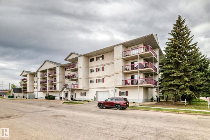 Property Photo:  4906 47 Avenue 311  AB T9E 6R7 