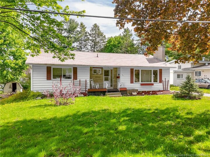Property Photo:  727 Gregg Court  NB E3B 4H5 
