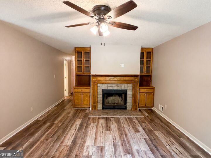 Property Photo: 280 Pleasant Valley Road GA 30253