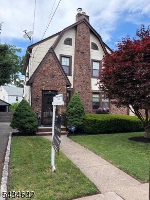 Property Photo:  12 Ferncliff Rd  NJ 07003 