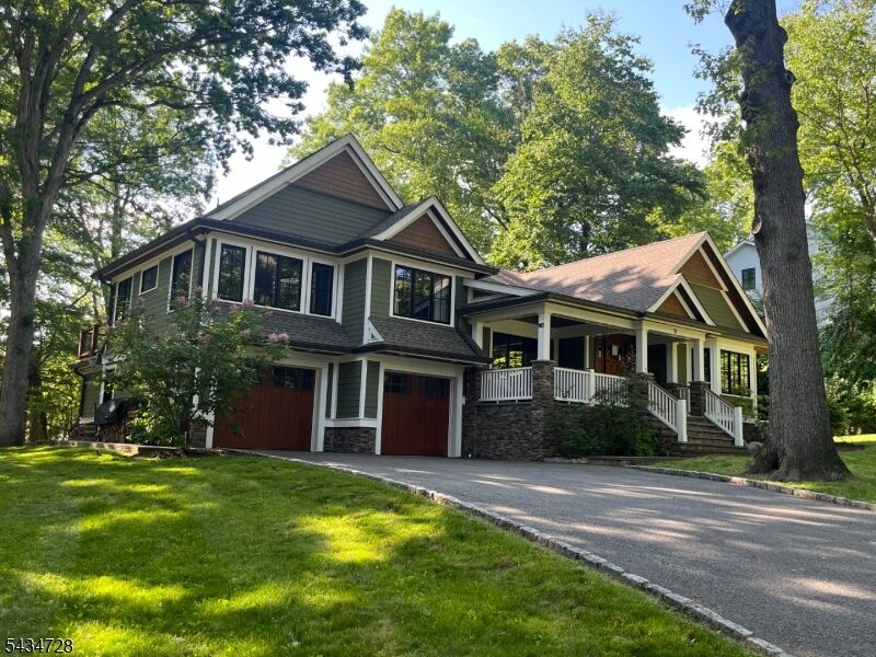 Property Photo: 11 Crystal Rd NJ 07046