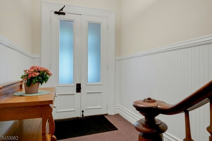Property Photo: 118 Linden Ave Unit 3 NJ 07003