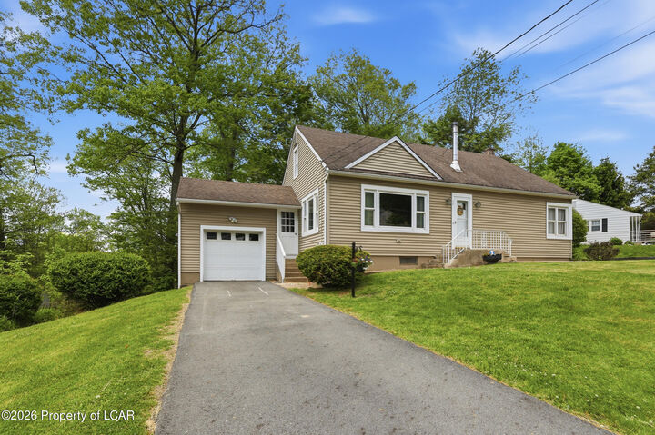 Property Photo:  12 Hillcrest Drive  PA 18612 