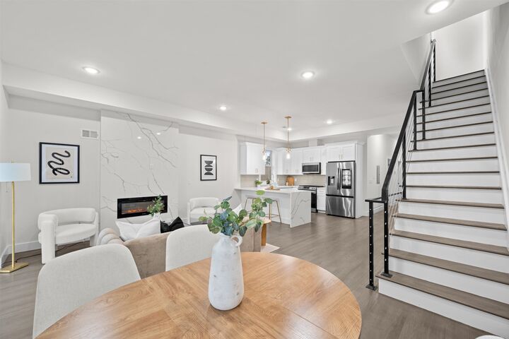 Property Photo:  98 Van Horne St 2  NJ 07304 