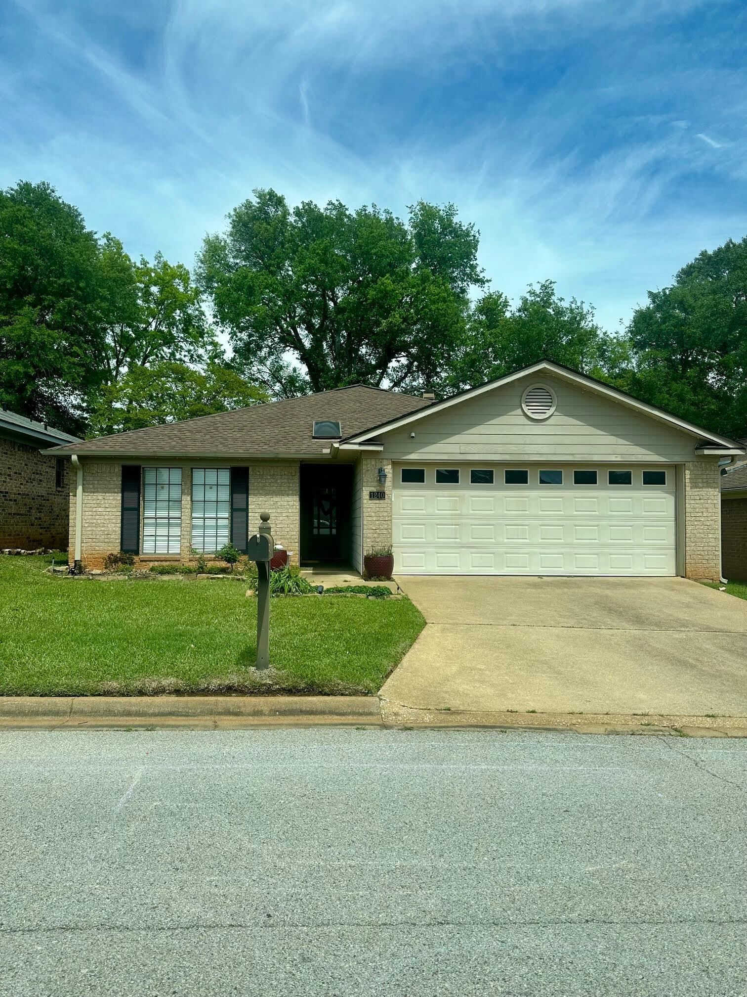 Property Photo: 1240 Brandywine Drive TX 75601