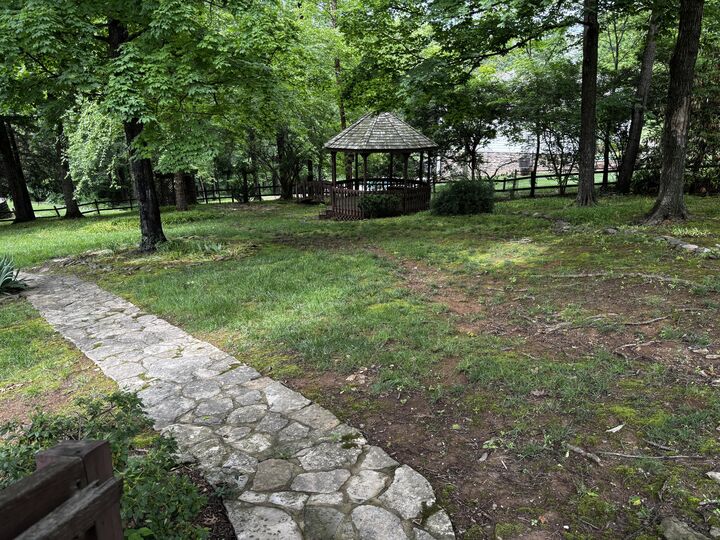 Property Photo: 1119 Deer Haven Drive KY 40601