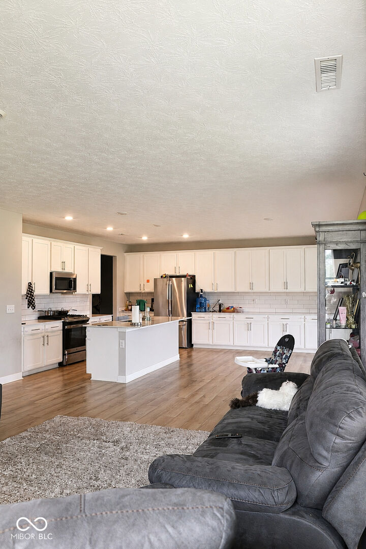 Property Photo: 4844 Morenci Court IN 46163