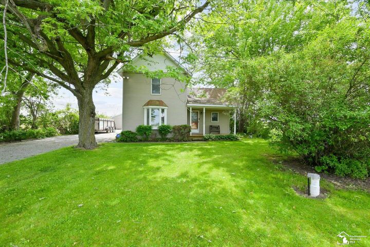 Property Photo:  750 E Labo Road  MI 48117-9032 