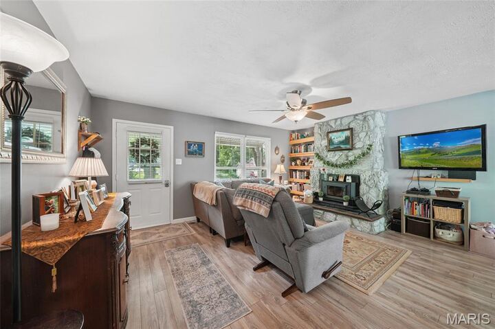 Property Photo: 2115 Ayrshire Court MO 63052