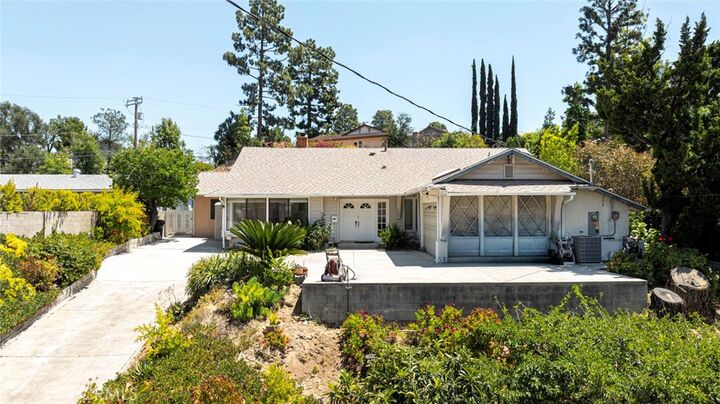 Property Photo:  6916 Estepa  CA 91042 