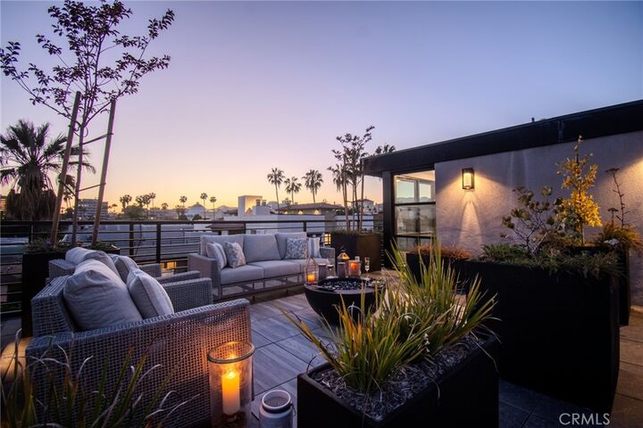 Property Photo:  150 S Oak Knoll 202  CA 91101 