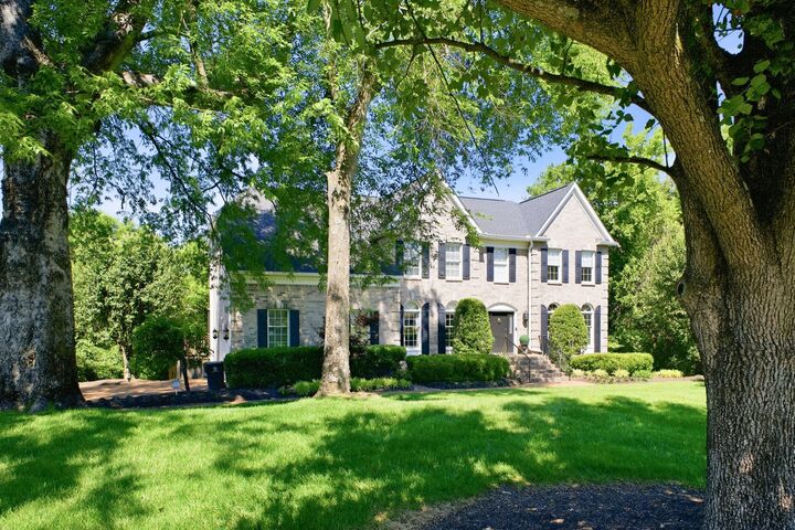 Property Photo:  9023 Fallswood Ln  TN 37027 