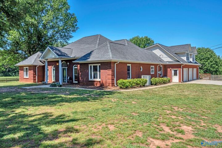 Property Photo:  5955 Spring Creek Road  AL 35115 