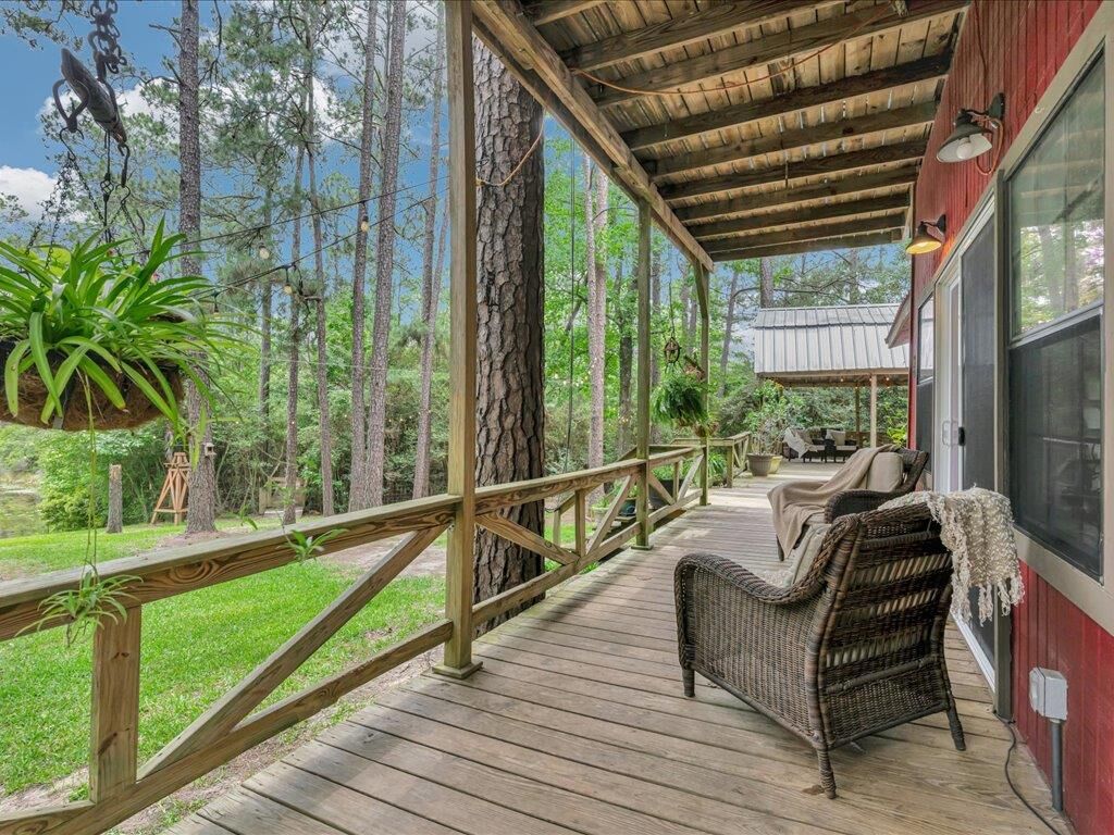 Property Photo:  250 Nome Rd  TX 75939 
