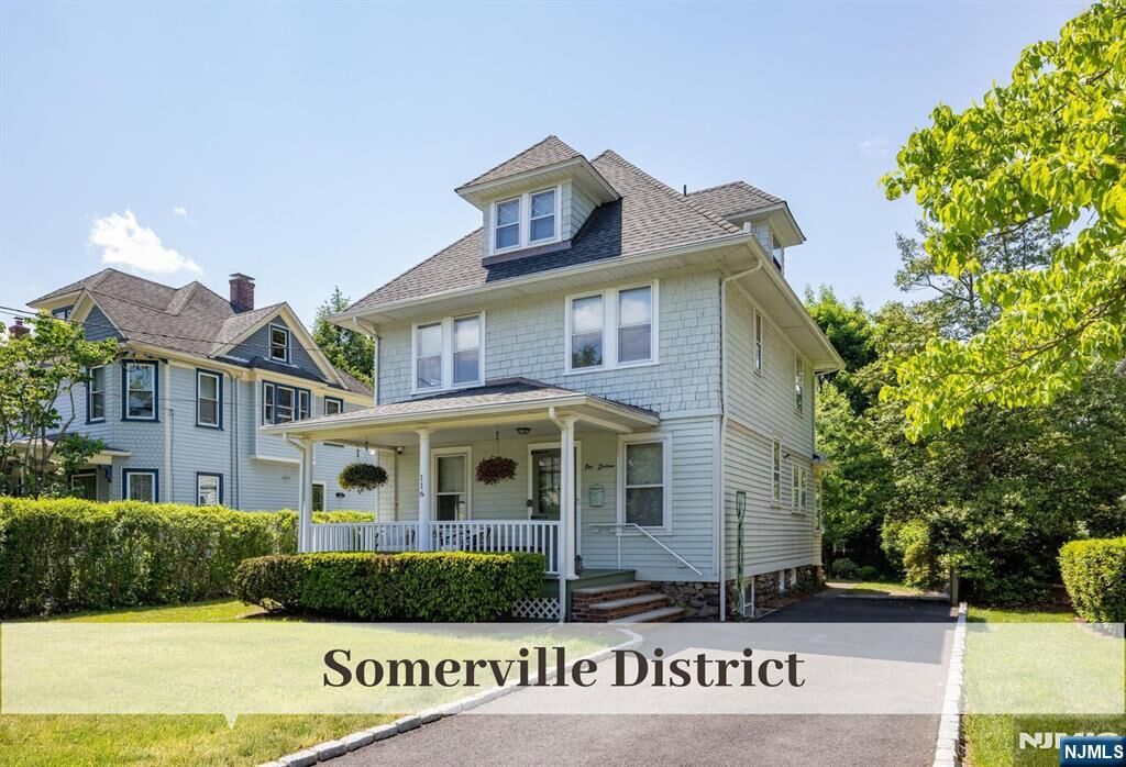 Property Photo:  116 Kenilworth Road  NJ 07450 