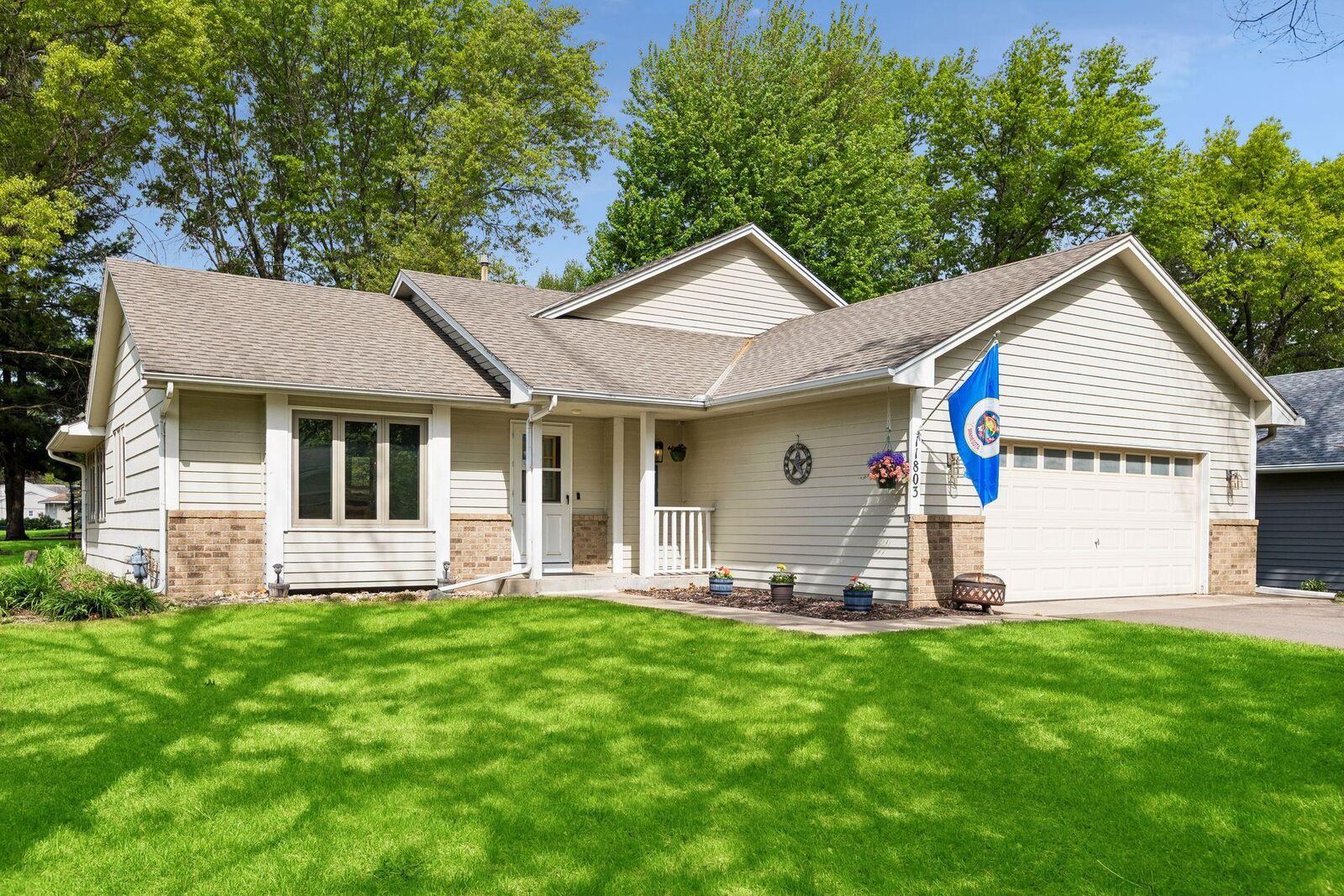 Property Photo: 11803 Georgia Avenue N MN 55316