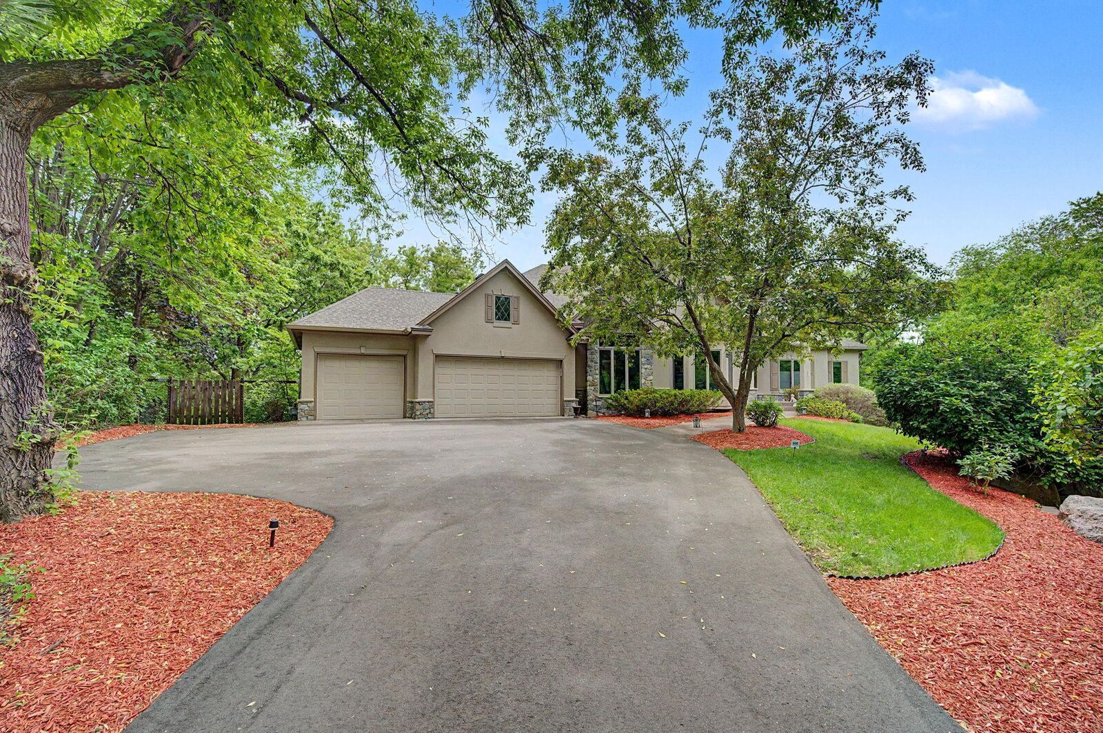 Property Photo: 11445 Landing Road MN 55347
