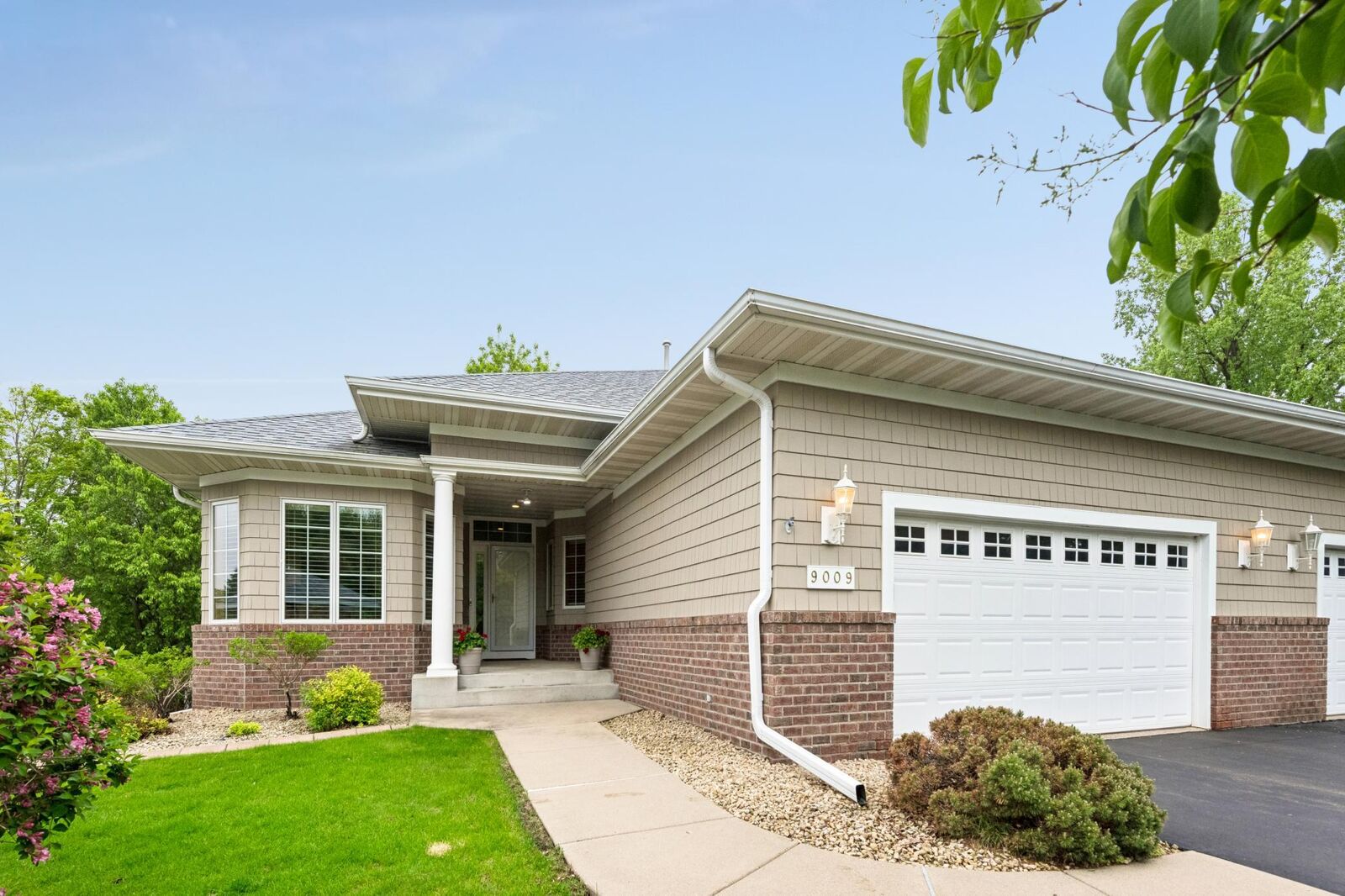 Property Photo:  9009 Sutton Drive  MN 55347 