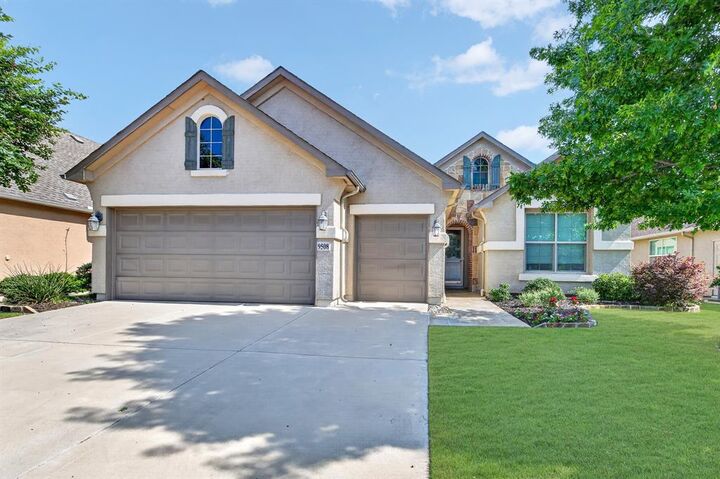 Property Photo:  9508 Rivercrest Drive  TX 76207 