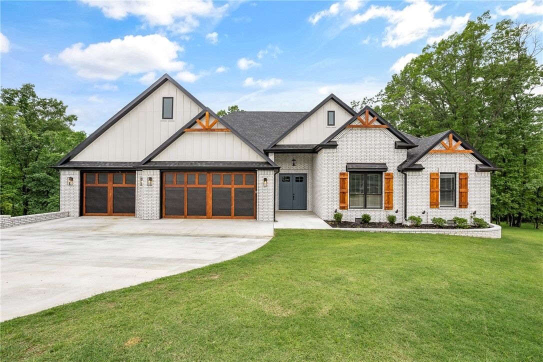 Property Photo:  13619 Eastgate Drive  AR 72756 