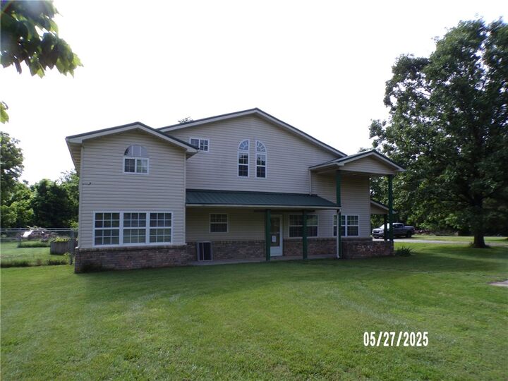 Property Photo:  3049 N Arkansas  AR 72756 