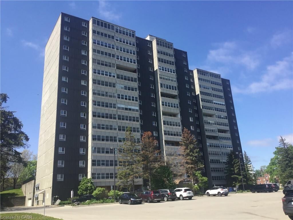 Property Photo:  225 Harvard Place 1510  ON N2J 4H4 
