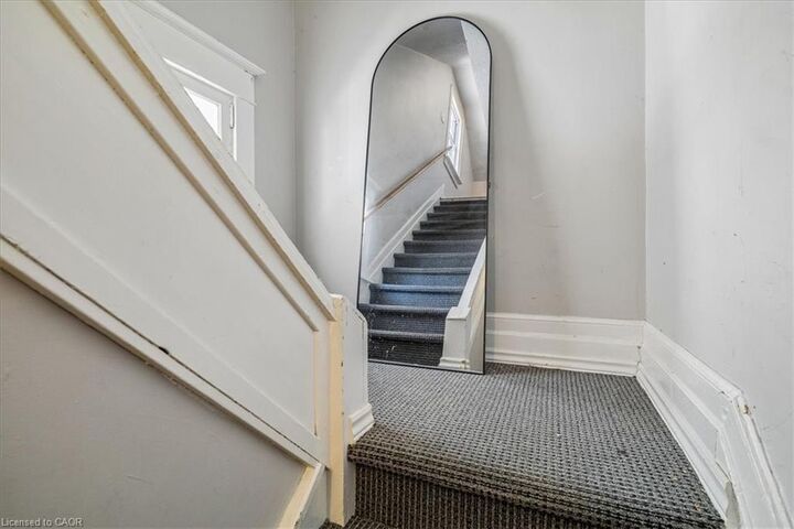 Property Photo: 155 1/2 Lake Street Main ON L2R 5Y5
