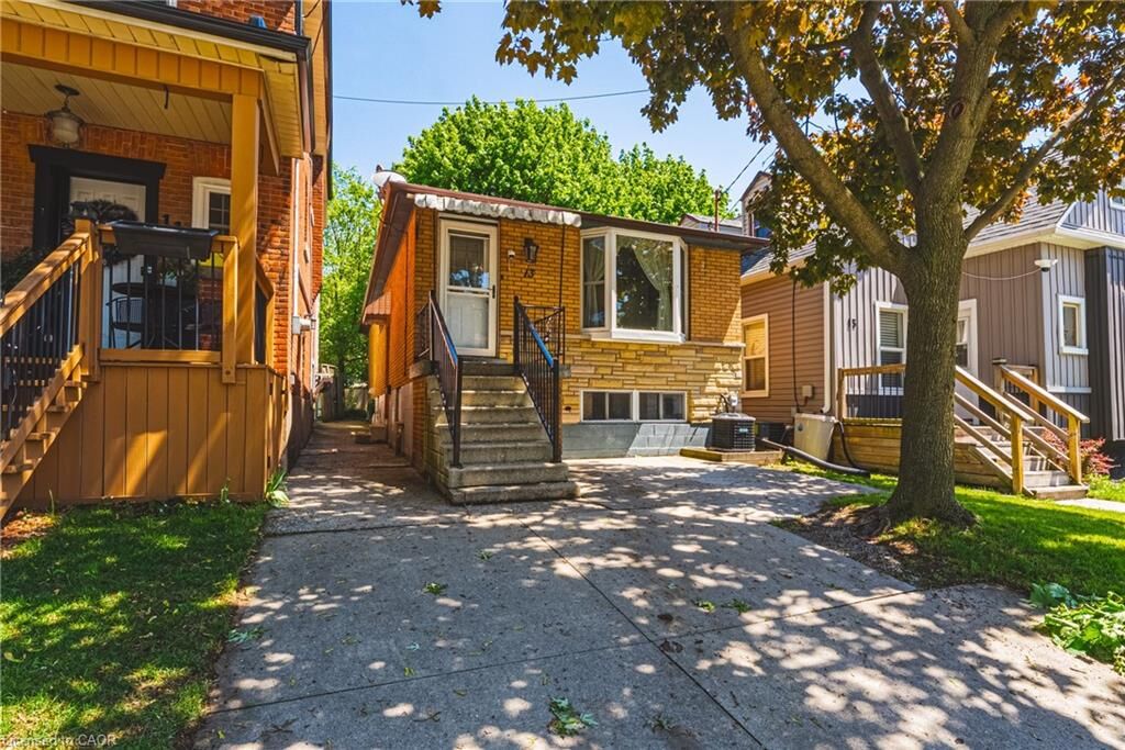 Property Photo:  13 East 21st Street  ON L8V 2T3 