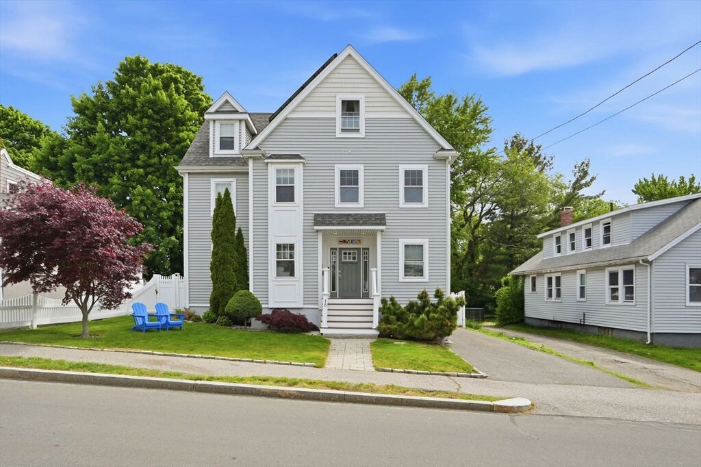 Property Photo:  15 Bellevue Rd  MA 02171 