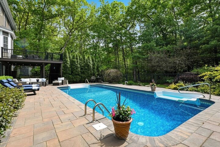 Property Photo:  115 Webster Woods Ln  MA 01845 