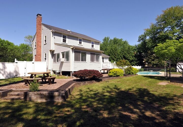 Property Photo:  6 Presidents Rd  MA 02043 