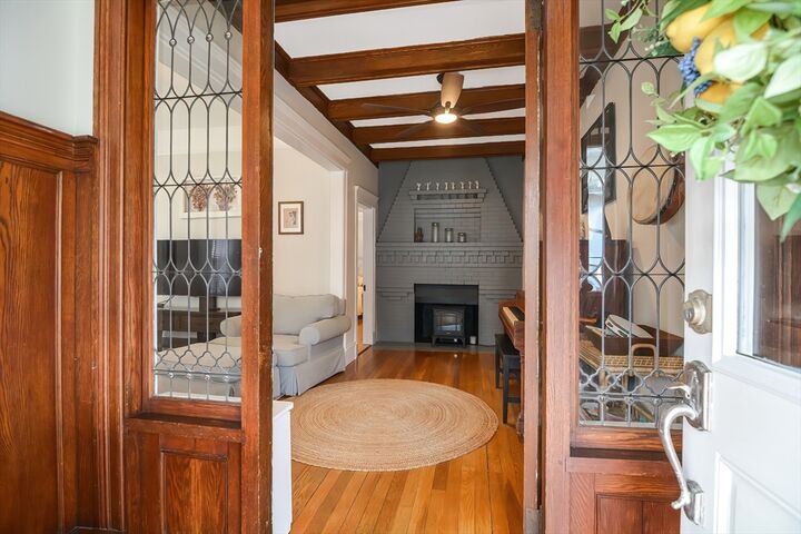 Property Photo:  2 Peirce Rd  MA 01902 