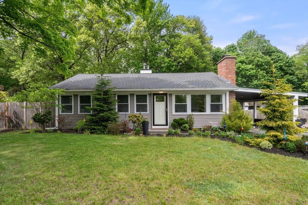 Property Photo: 16 Maybury Rd MA 01754