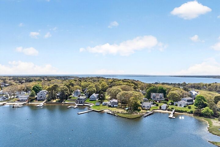 Property Photo:  11 Clamshell Ln  MA 02649 