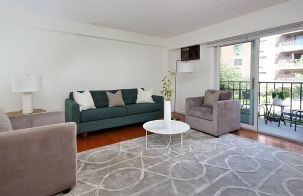 Property Photo: 125 Pleasant St 211 MA 02446