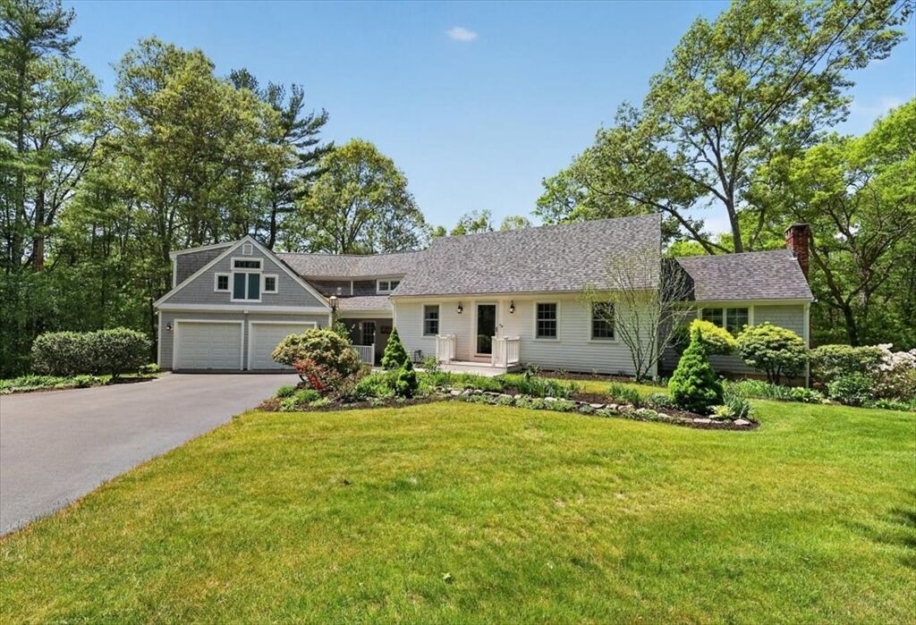 Property Photo:  711 West St  MA 02332 