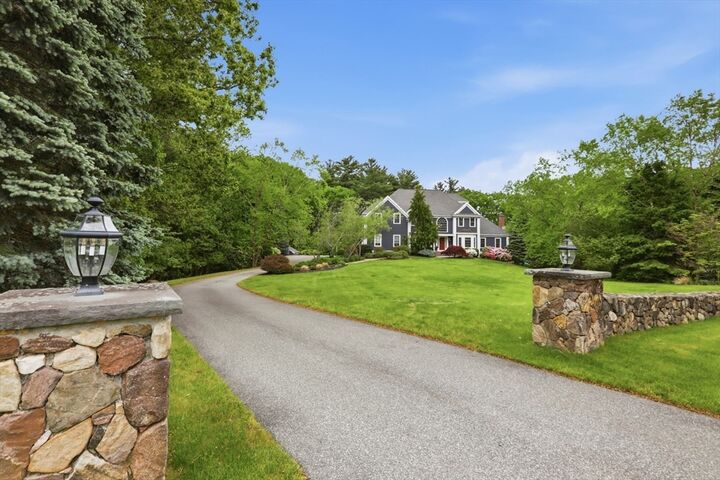 Property Photo:  20 Tarbox Ln  MA 01864 