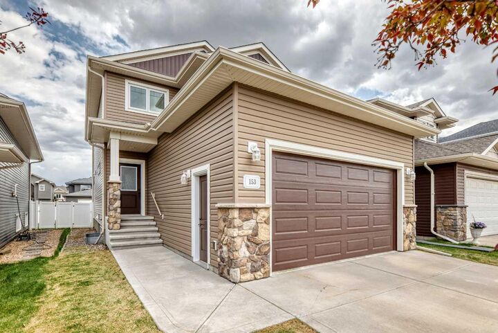 Property Photo: 153 Van Slyke Way AB T4R 0N7
