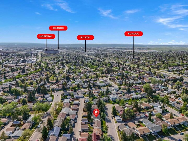 Property Photo: 214 Rundleview Close NE AB T1Y 1J1