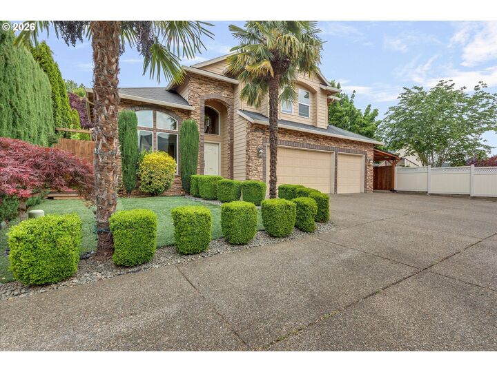 Property Photo:  13048 SE Almond Ln  OR 97015 