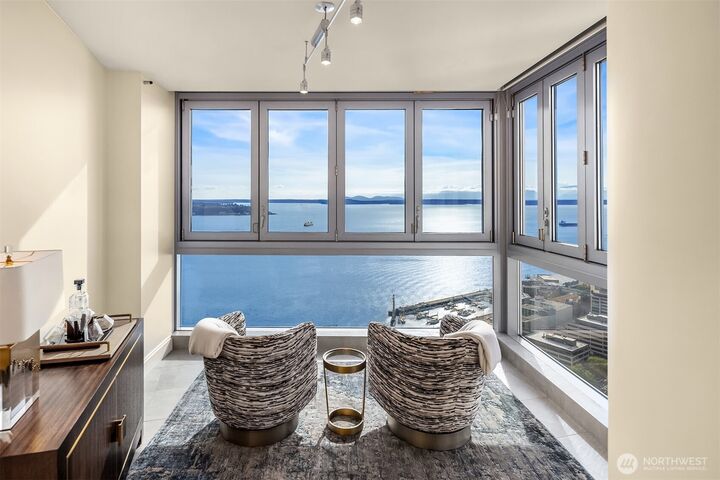 Property Photo: 1521 2nd Avenue Ph3800 WA 98101