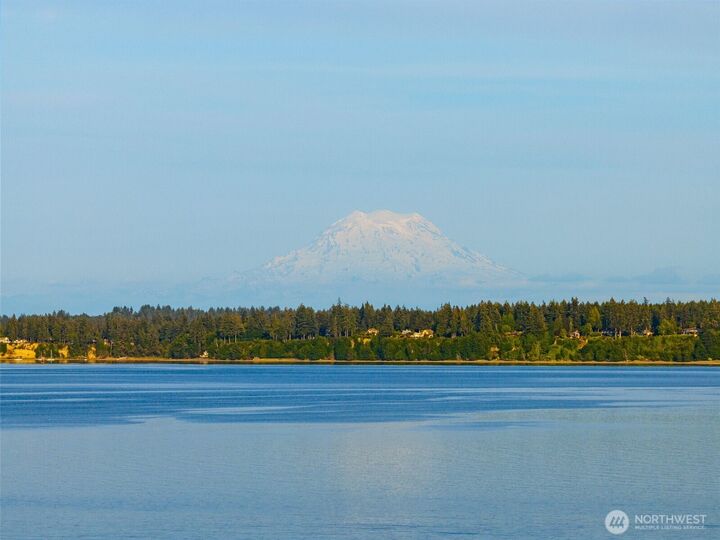 Property Photo:  9524  Maple Beach Lane NW  WA 98502 