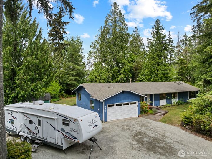 Property Photo: 4007 105th Street Ct WA 98332