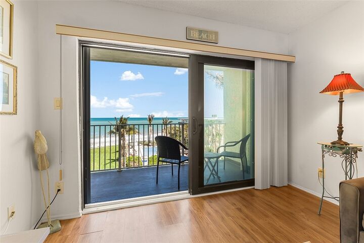 Property Photo: 4450 Highway A1a 402 FL 32963