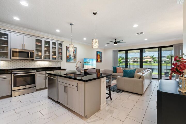 Property Photo: 13809 Imperial Topaz Trail FL 33446