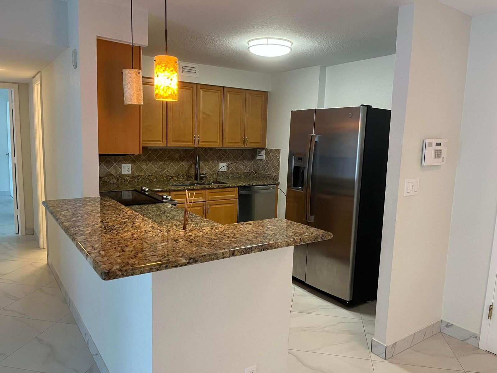 Property Photo:  1000 Spanish River Road 1F  FL 33432 