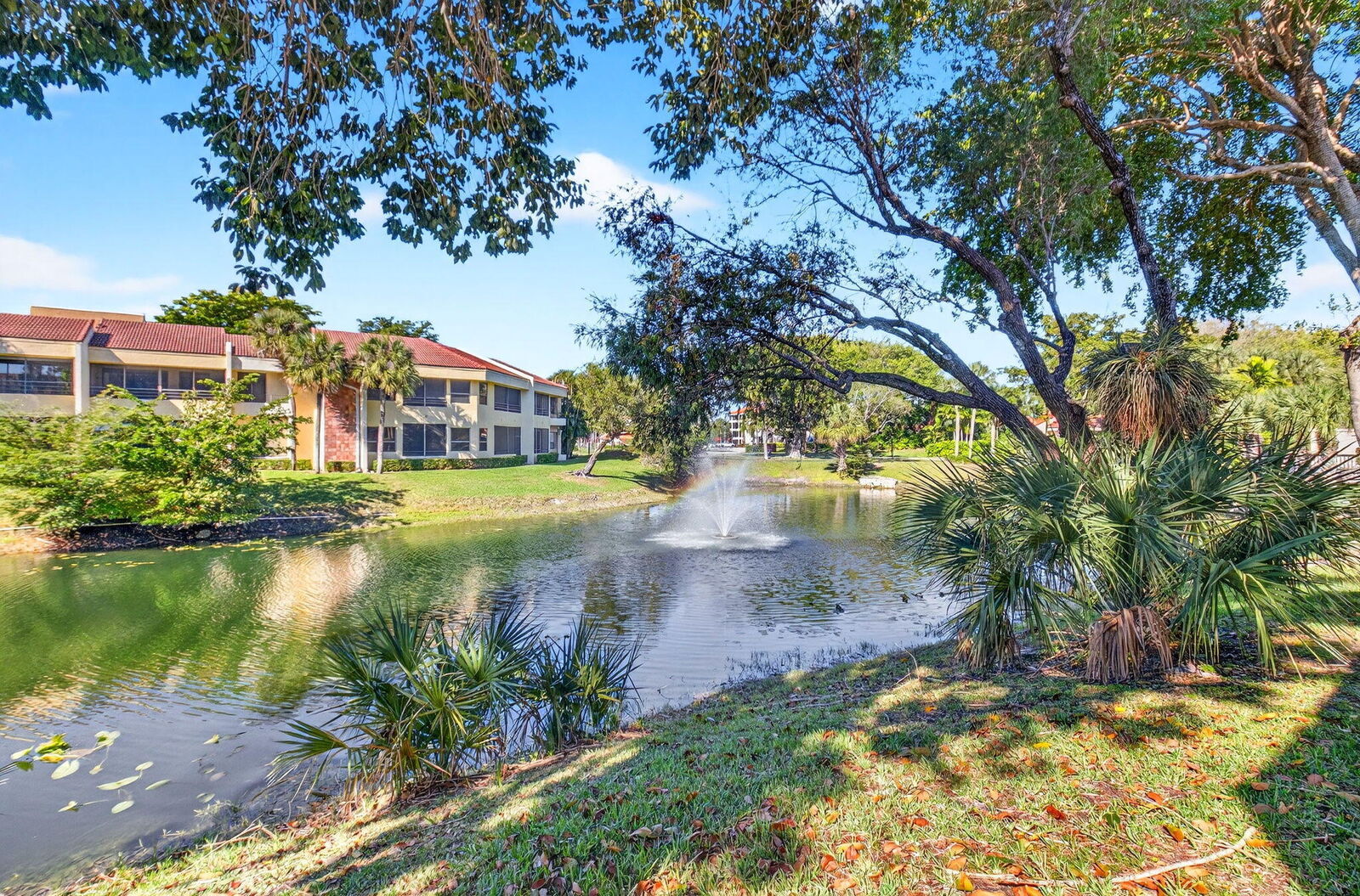 Property Photo:  7484 La Paz Boulevard 103  FL 33433 