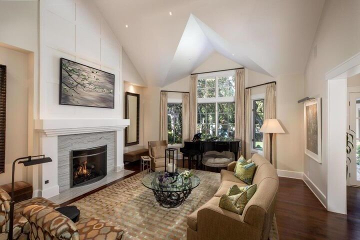 Property Photo:  450 Walsh Road  CA 94027 