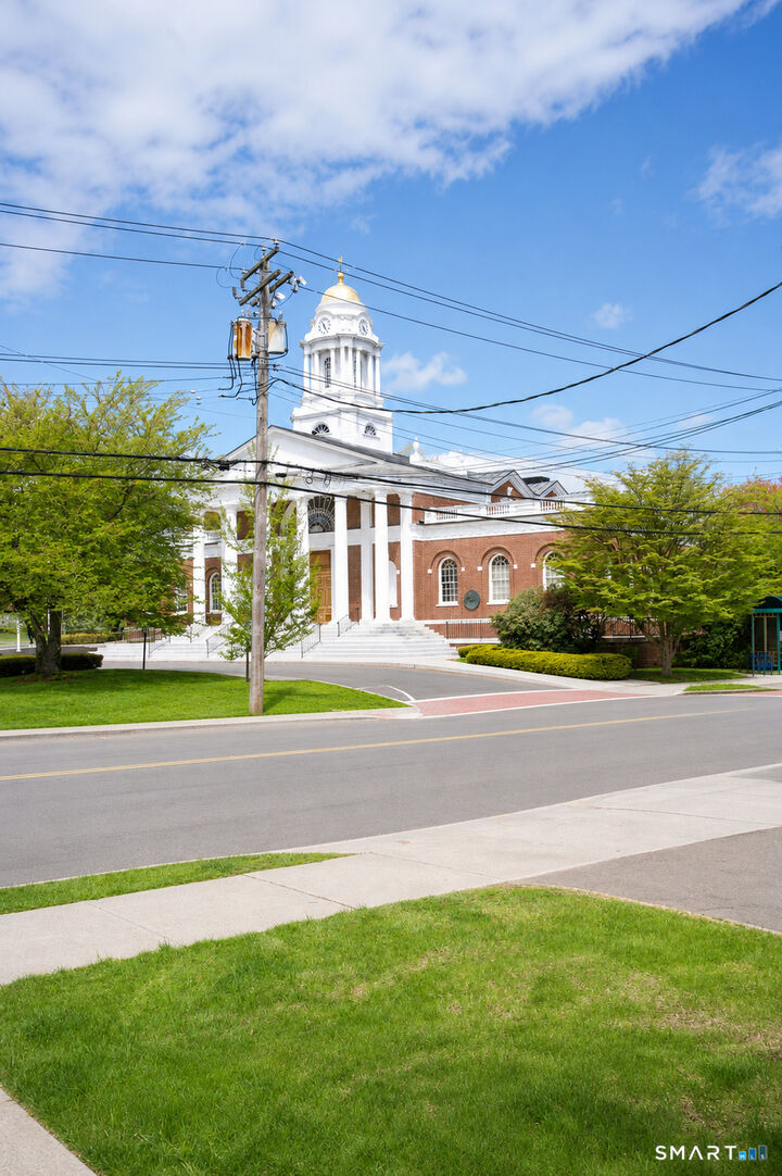 Property Photo:  97 River Street  CT 06460 