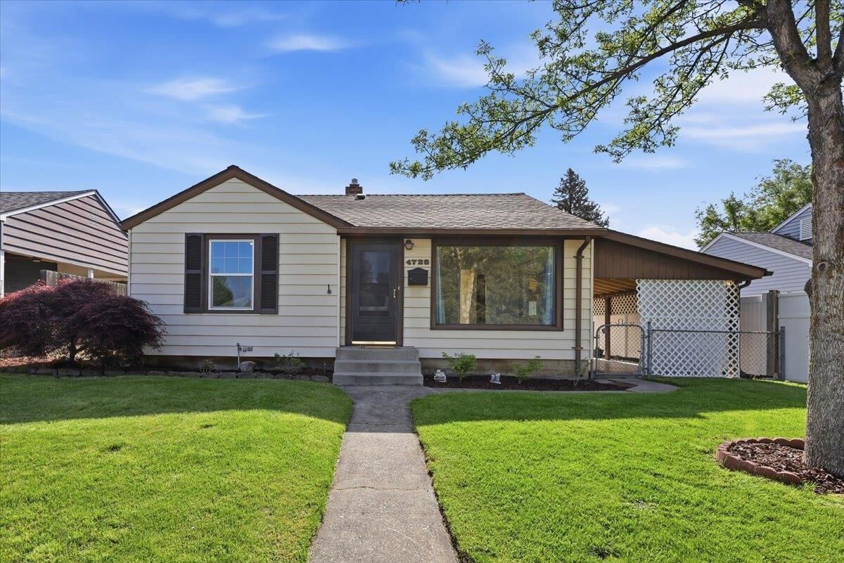 Property Photo:  4728 N Cannon St  WA 99205 